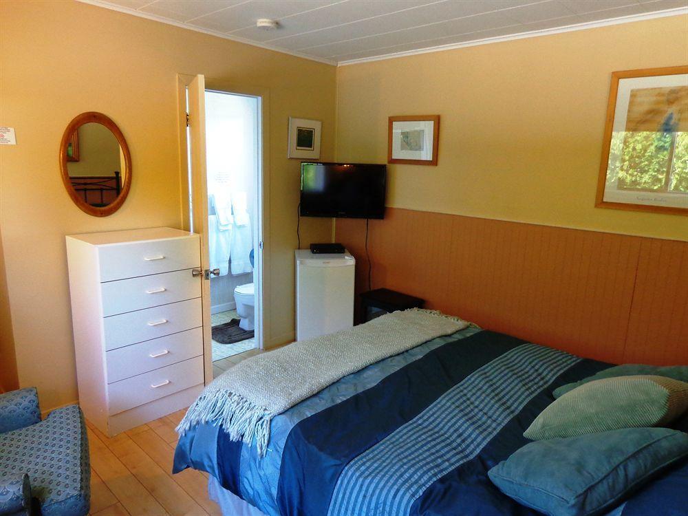 Motel Des Deux Lacs Waterloo Ngoại thất bức ảnh